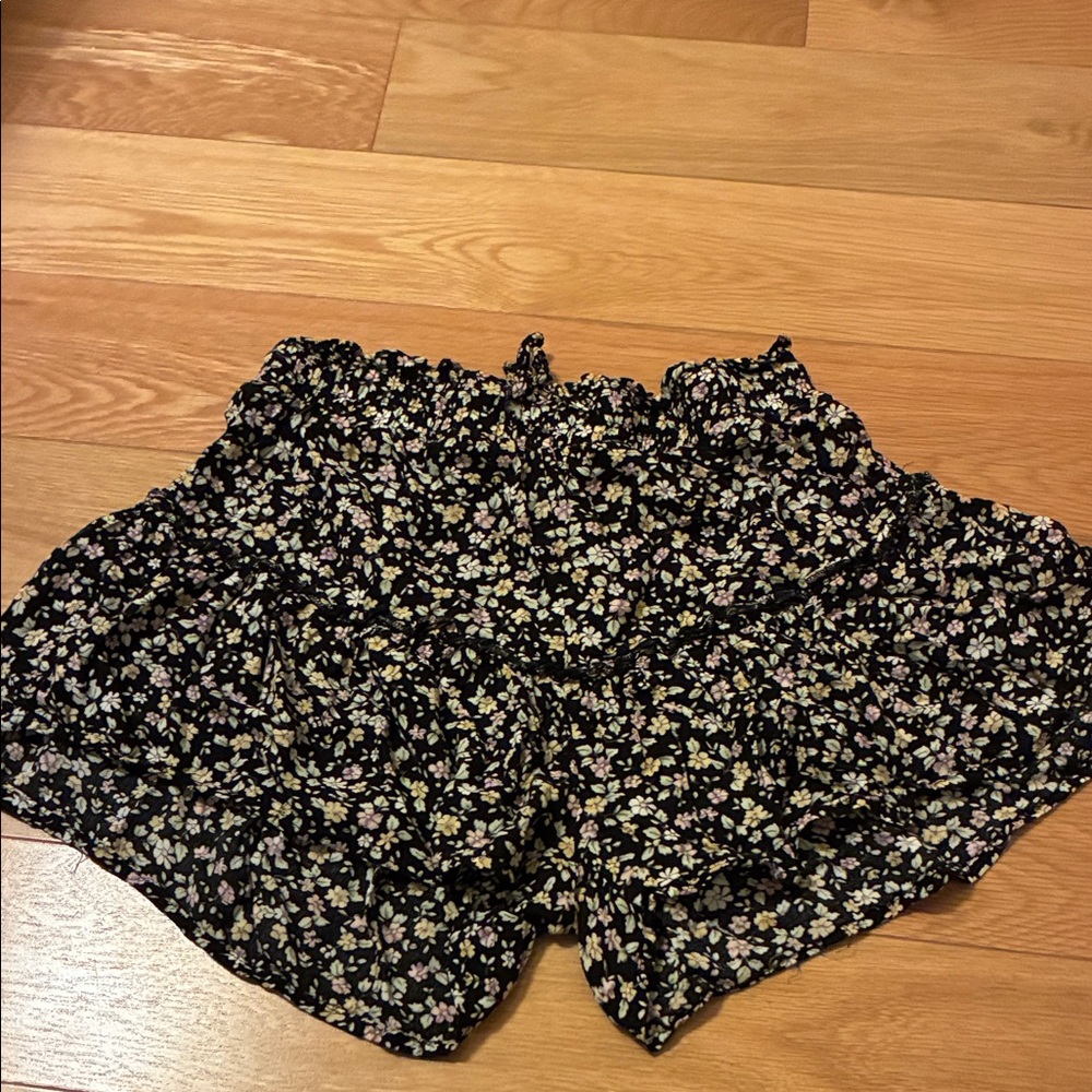 Floral Black Women's Shorts